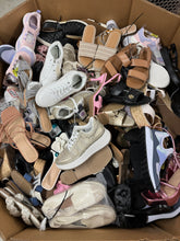 Target Womens Shoes (250 Pairs)