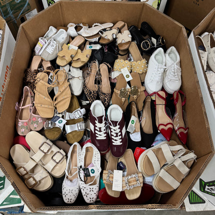 Target Womens Shoes (200 Pairs)