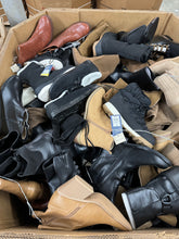 Womens Boots Truckload (4330 Pairs)