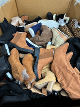 Womens Boots Truckload (4330 Pairs)