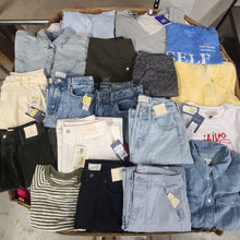 Target Womens Clothes (1000-1100 Pieces)