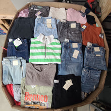 Target Womens Clothes (1000-1100 Pieces)