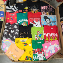 Urban Outfitters Clothes (700 Pieces)