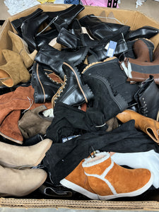 Womens Boots Truckload (4330 Pairs)