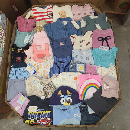 Target Baby/Toddler Clothes (900-1000 Pieces)