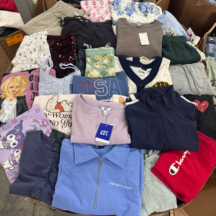 Target Womens Clothes (900-1100 Pieces)