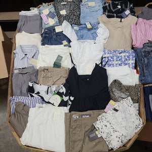 Target Womens Clothes (1000-1100 Pieces)