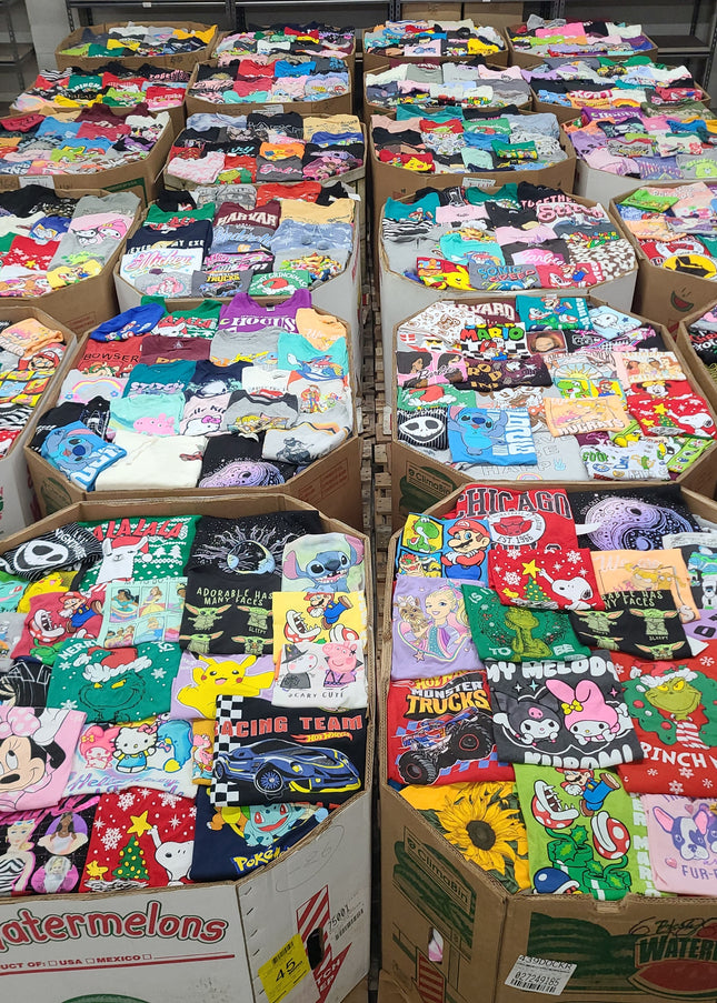 Licensed Graphic Tees (700 Pieces)