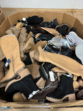 Womens Boots Truckload (4330 Pairs)