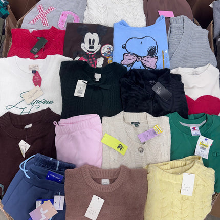 Target Womens Winter Clothes (500-550 Pieces)