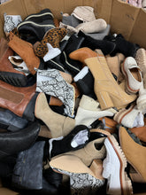 Womens Boots Truckload (4330 Pairs)