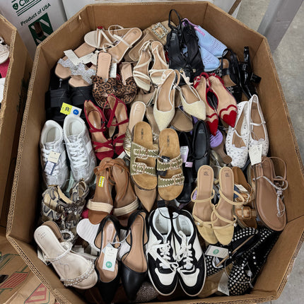 Target Womens Shoes (200 Pairs)