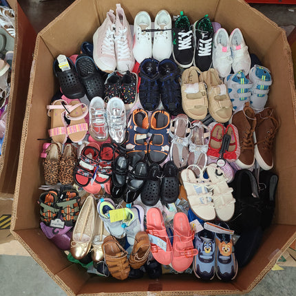 Target Kids Shoes (250 Pairs)