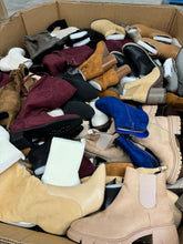 Womens Boots Truckload (4330 Pairs)