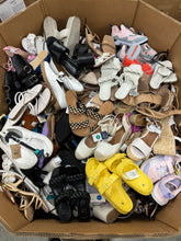 Target Womens Shoes (250 Pairs)