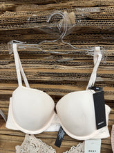 Mixed Brand Bras (250 Pieces)