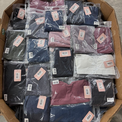 Womens Yoga Apparel (675 Pieces)